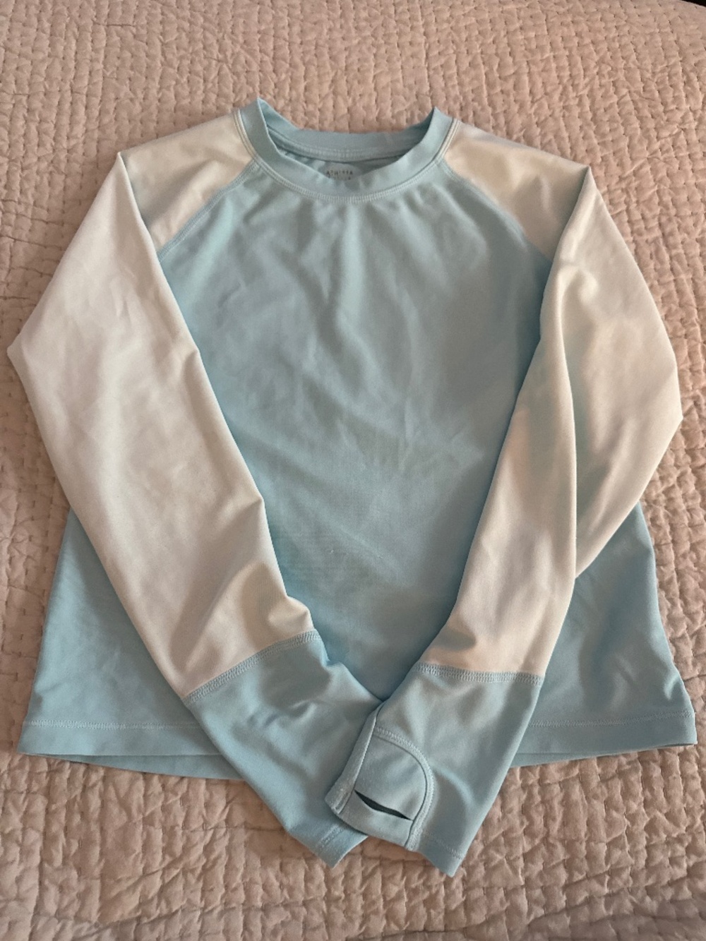 ATHLETA girls M (8-10) light blue rash gaurd